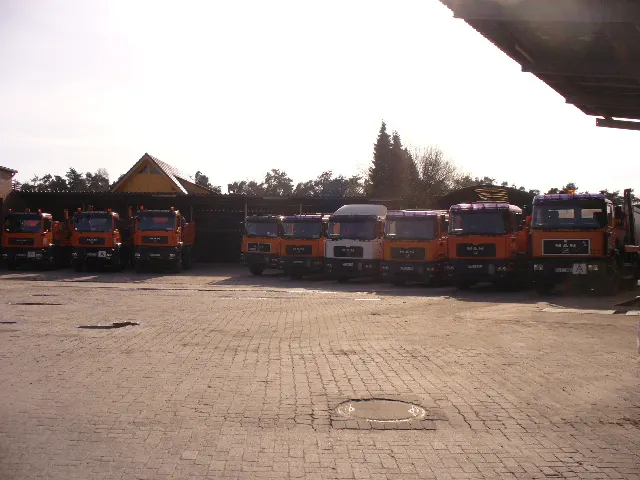 Anbieterbild: Schmitz, Walter, GmbH & Co.KG Erdarbeiten und Transporte